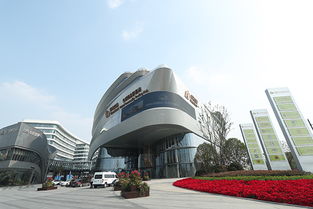 綠地全球商貿(mào)港開港 11萬方商業(yè)打造永不落幕的進(jìn)博會(huì)